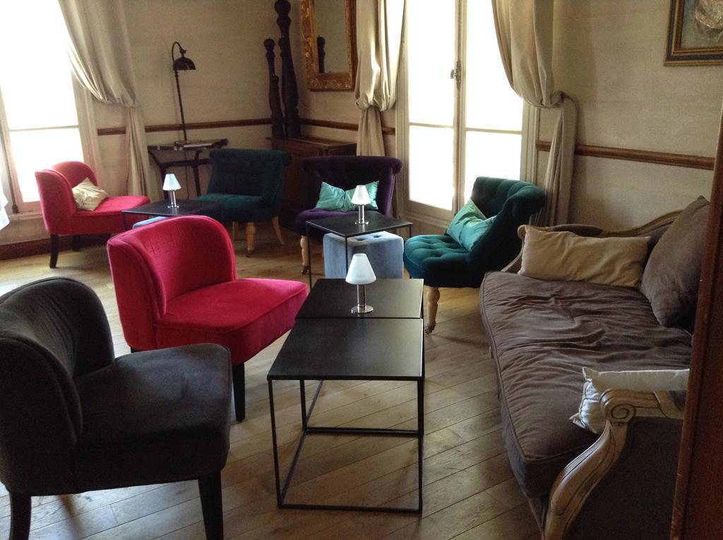 Hostellerie Les Frenes อาวีญง ภายนอก รูปภาพ