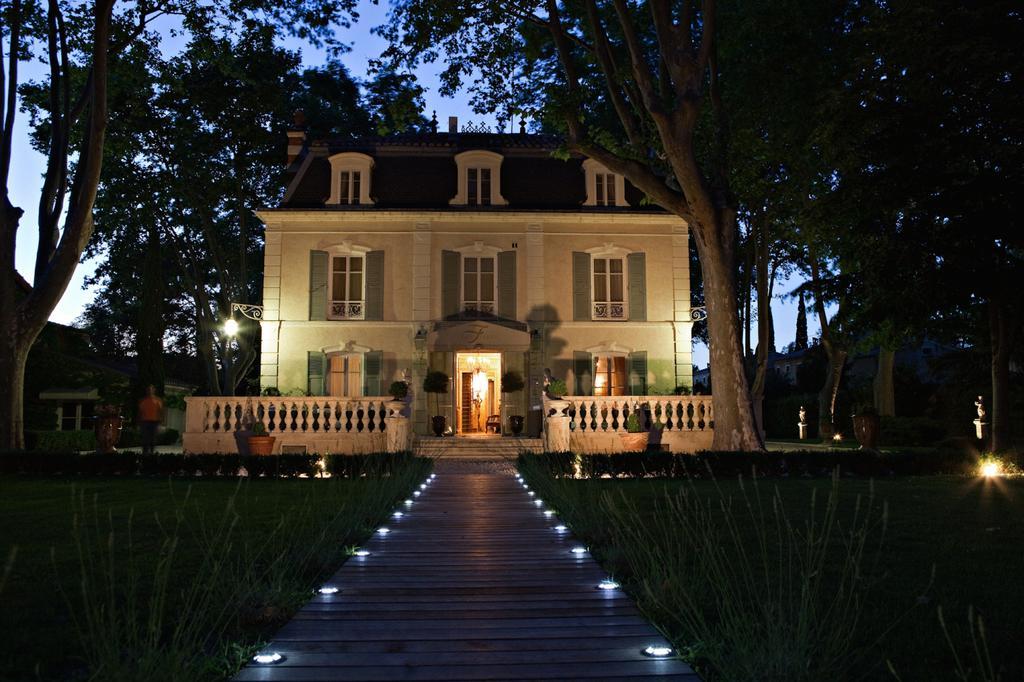 Hostellerie Les Frenes อาวีญง ห้อง รูปภาพ
